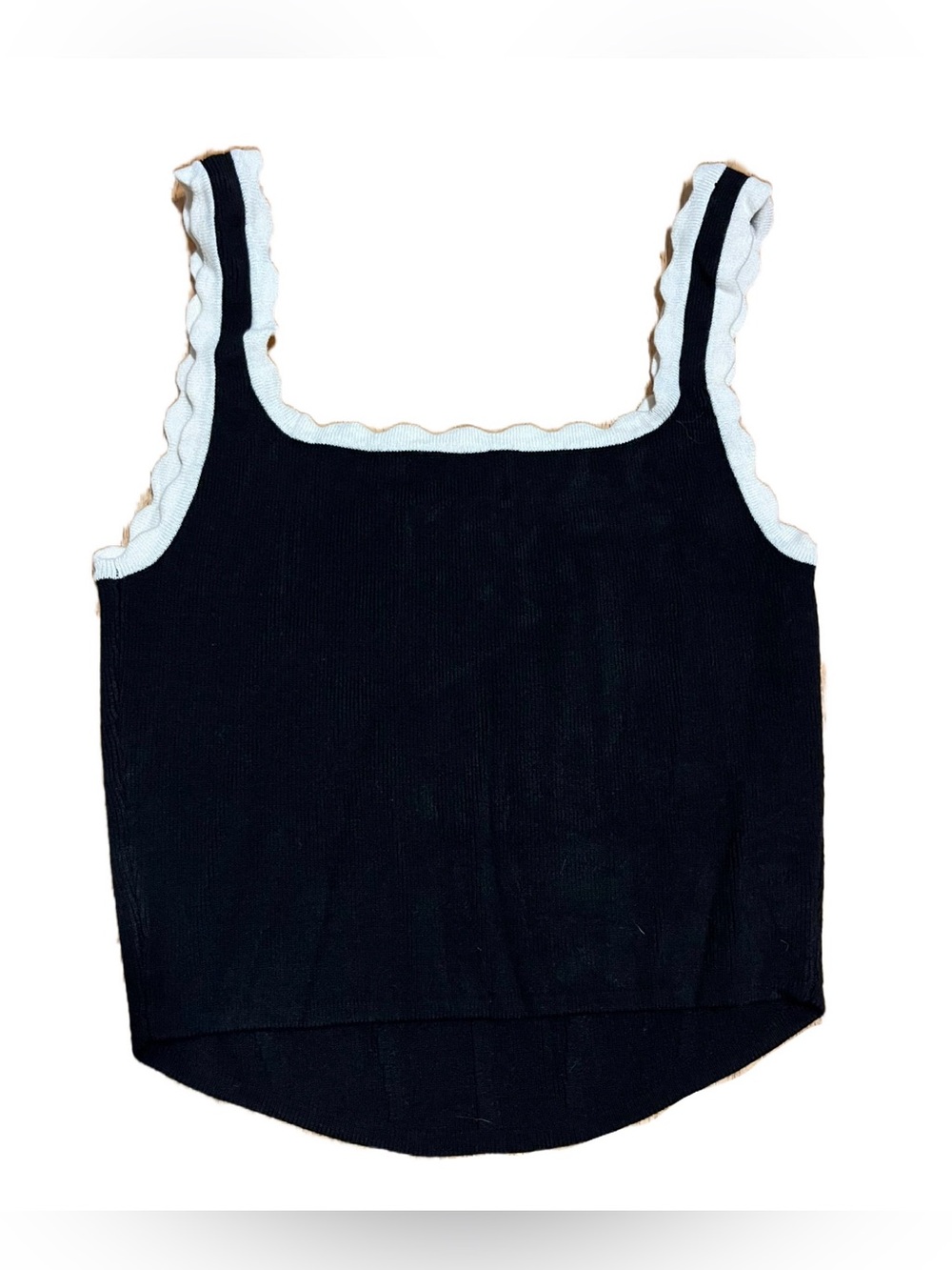 VICI On The Rise Contrast Scallop Trim Tank Top Black Cream Size Medium Ribbed